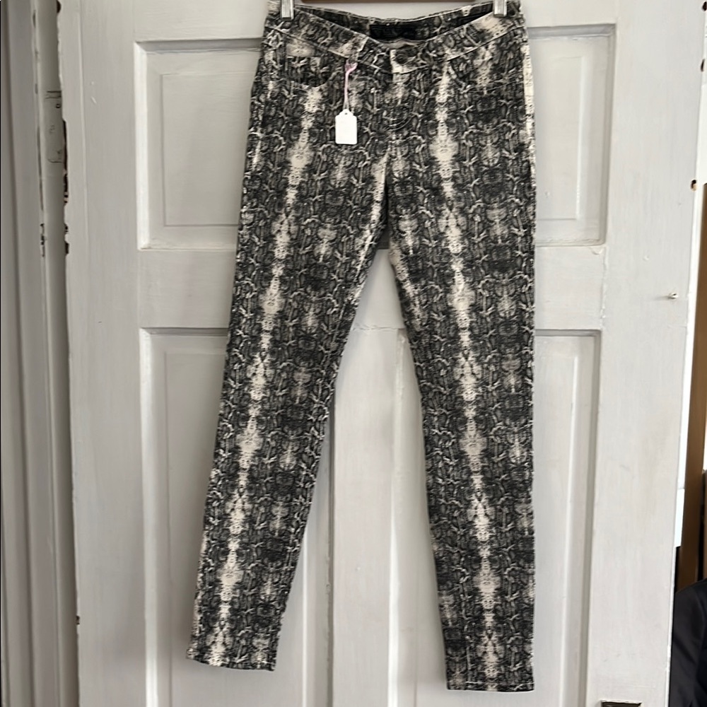 Guess Brittney Skinny Snakeskin Skinny Pants